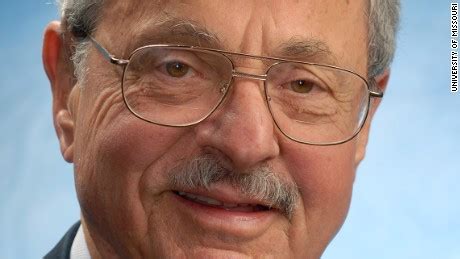 Former CNN Correspondent Stuart Loory Dies