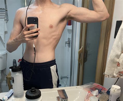 seeing progress after working out got me feeling pretty 💅 : r/teenagers