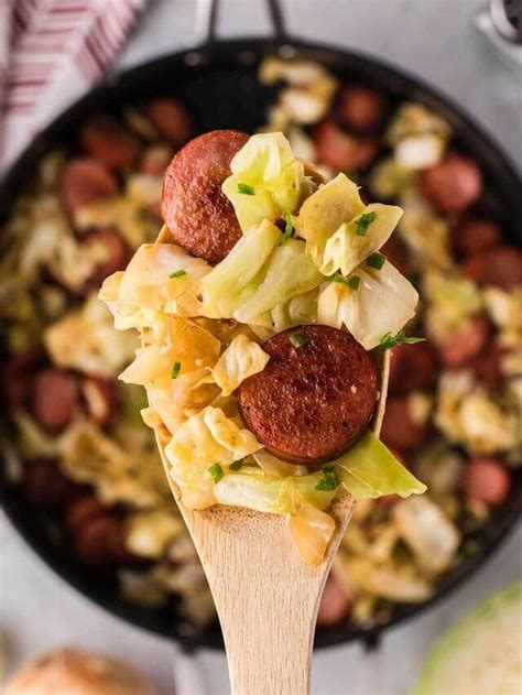 Easy Main Dishes to Simplify Dinnertime - Bowl Me Over