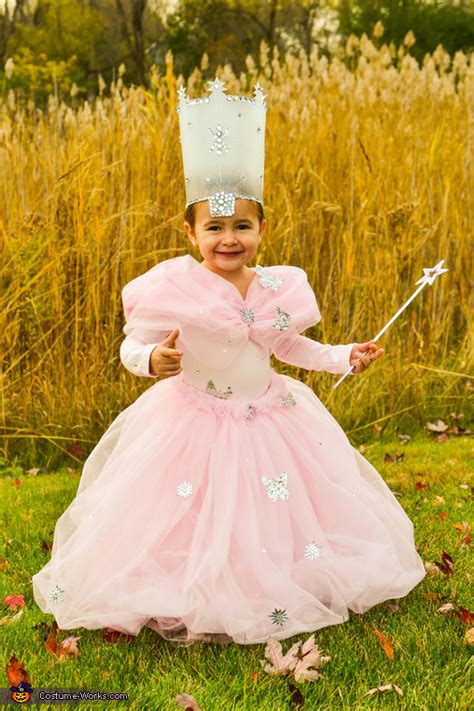 Glinda from Wizard of Oz DIY Costume | Original DIY Costumes