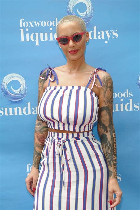 Amber Rose - Hosts Foxwoods Resort Casino`s Liquid Sundays in