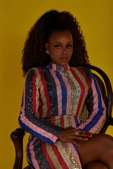 Roberta Rodrigues - QUEM Magazine on Behance