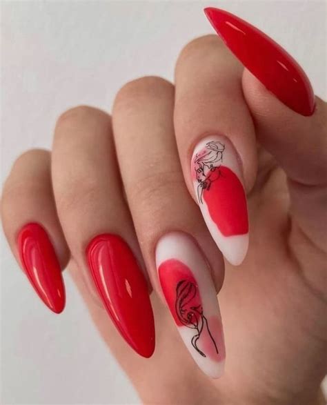 идеи для маникюра | Work nails, Oval nails, Gold nails