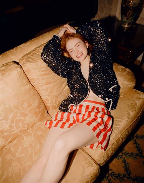 Sadie Sink - ES Magazine January 2023 Photos • CelebMafia