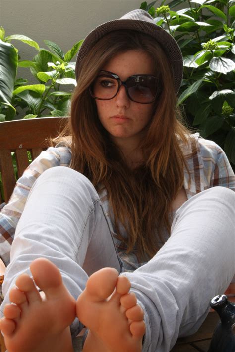 Sensual Feet on Tumblr