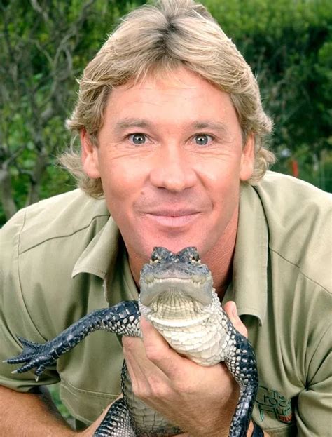 Robert Irwin recreates dad Steve Irwin's photo with sweet motorbike ...