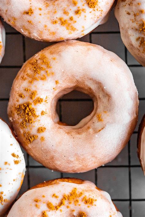 Apple Cider Glazed Doughnuts – MikeBakesNYC