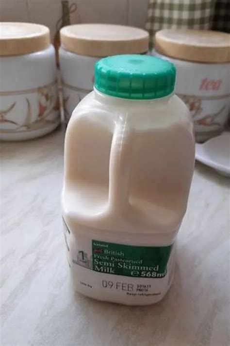 Tesco, Aldi, M&S and Iceland milk ranked and paying 1p extra makes all ...