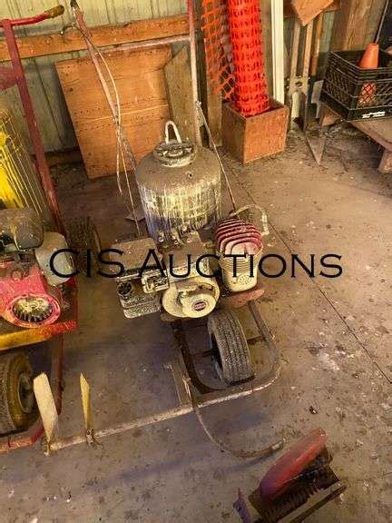 FIELD PAINT SPRAYER - CIS Auctions