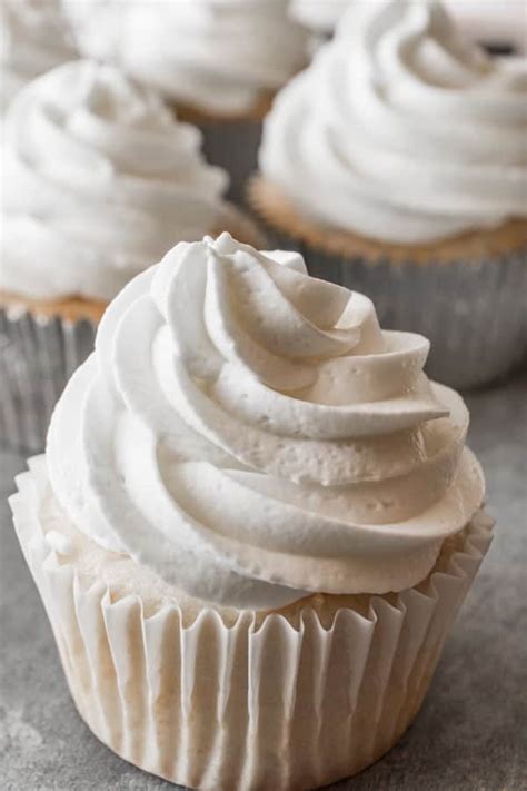 whipped cream frosting  cake decorating james exther