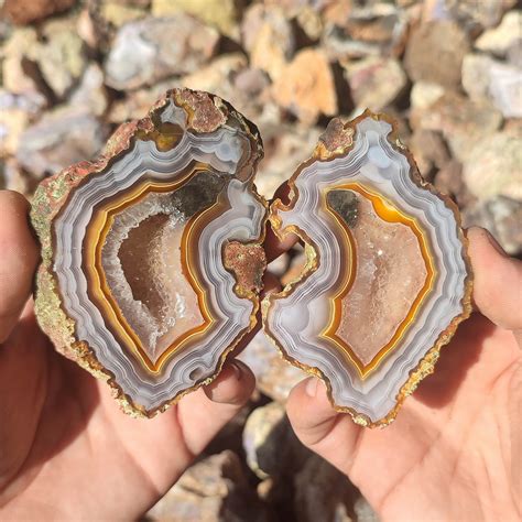 laguna agate  sale   left