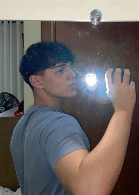 Guys Snapchat Selfies