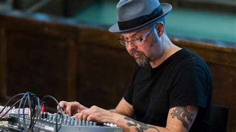 Mika Vainio: 50 Hz | Museum of Contemporary Art Kiasma