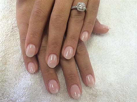 Natural Looking Artificial Nails