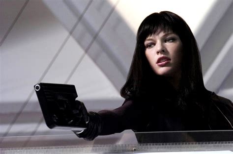 MillaJ.com :: The Official Milla Jovovich Website :: Ultraviolet (2006)