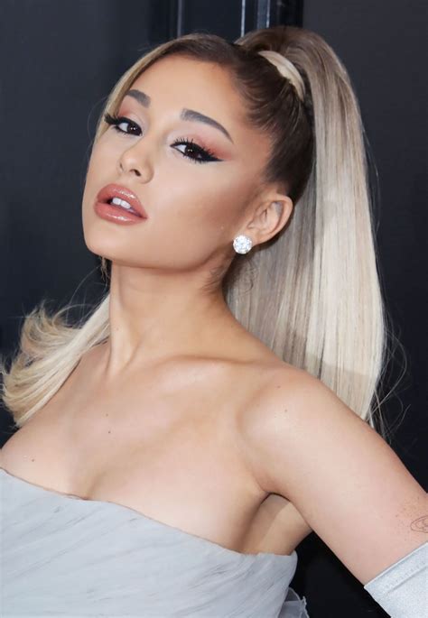 Ariana Grande Reveals Natural Curls Amid Quarantine: Photo | Us Weekly