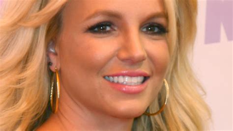 Here's What We Know About Britney Spears Calling 911 Over Her ...