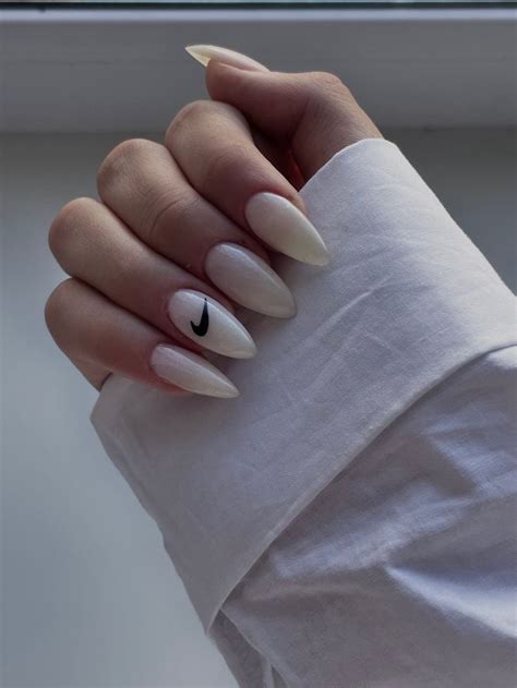 Белые ногти | Gel nails, Nails, Manicure