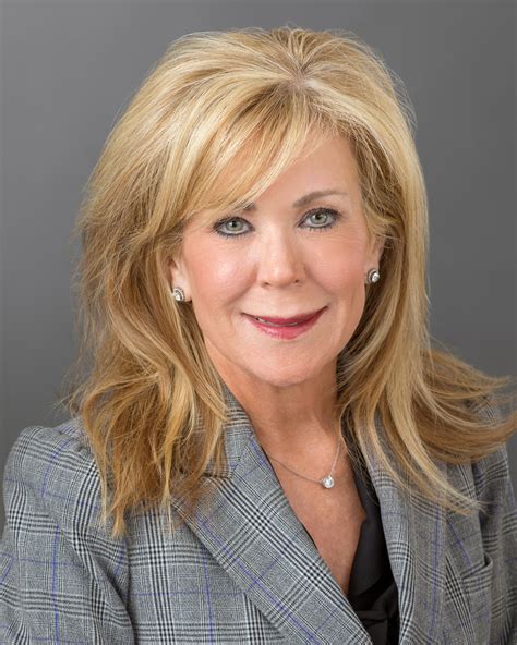 Lisa Ward's Instagram, Twitter & Facebook on IDCrawl