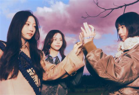 heartshearts sings  butterflies  mv   side track soompi