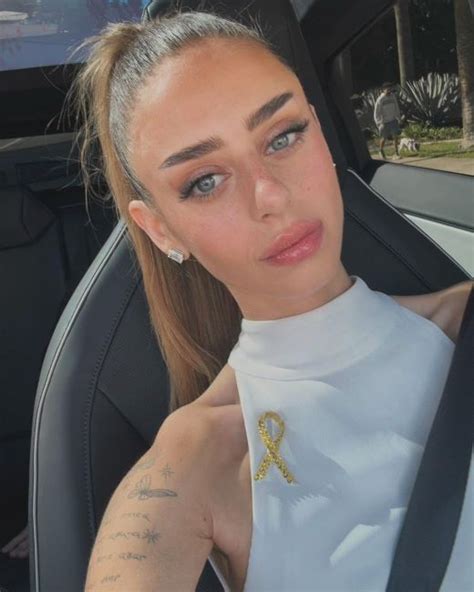 az martinez height age family biography wikirote