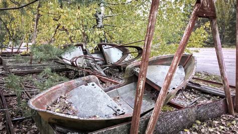 Empty Abandoned Amusement Park in Chernobyl Stock Photo - Image of leaves, amusement: 135127970