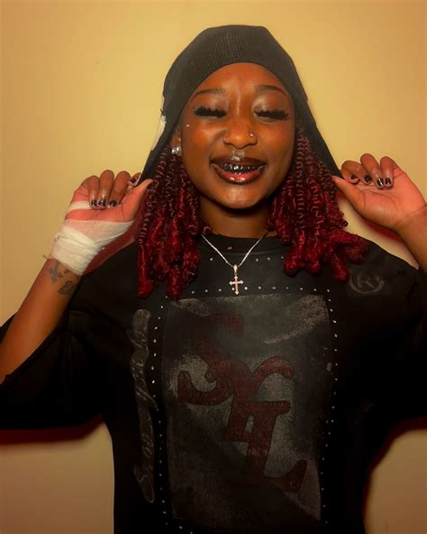 pyt (@wh0tye) • Instagram photos and videos