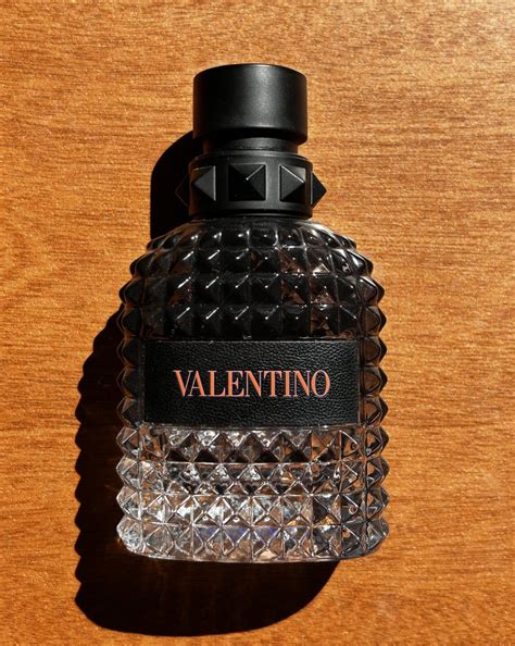 Valentino Uomo Born In Roma Intense Valentino үнэртэн - a сүрчиг