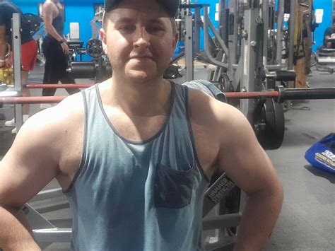 George Benitez | I asked A.I. What is better for muscle building
