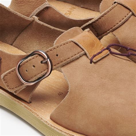 Women's Sneakers: Fashion and Function - Satorisan – Satorisan ROW