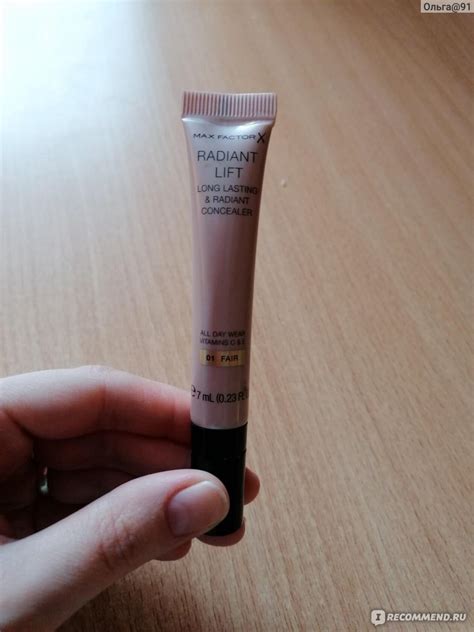 Консилер Max Factor RADIANT LIFT longlasting & radiant concealer ...