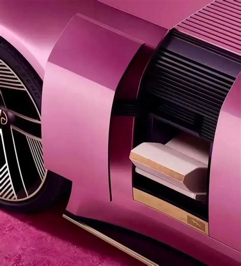 What The Hell Is This Thing On The New Jag Type 00? - The Autopian