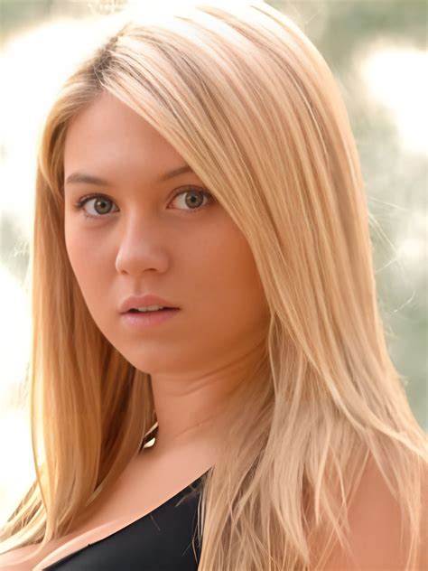 Alison Angel (Model) Wiki, Age, Height, Bio, Weight, Photos, Career and ...