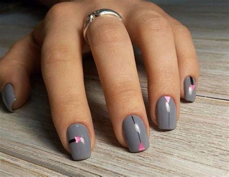Маникюр на короткие ногти (100 фото) | Minimalist nail art, Best nail ...