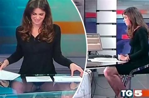 News presenter accidentally flashes knickers at viewers through desk | Daily Star