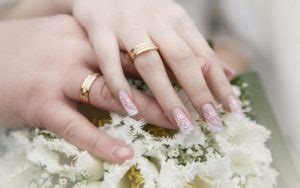 Свадебный маникюр для невесты: фото на короткие и длинные ногти