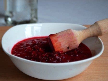 Клюквенная настойка / Едальня