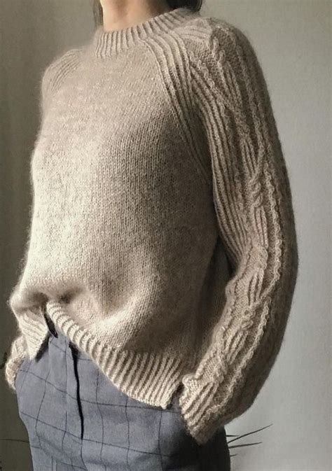 Пуловер реглан Helia - Вяжи.ру | Cable knit sweater pattern, Sweater ...