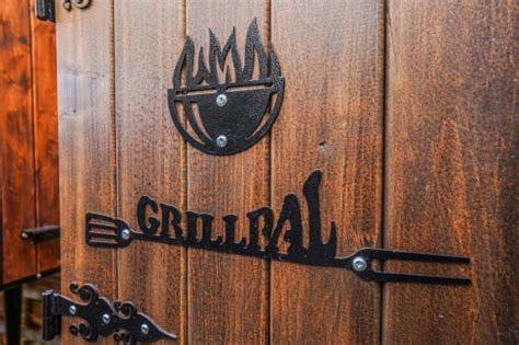 GRILLPAL dřevěná udírna Profi Smoker malá 170 l, barva palisandr ...
