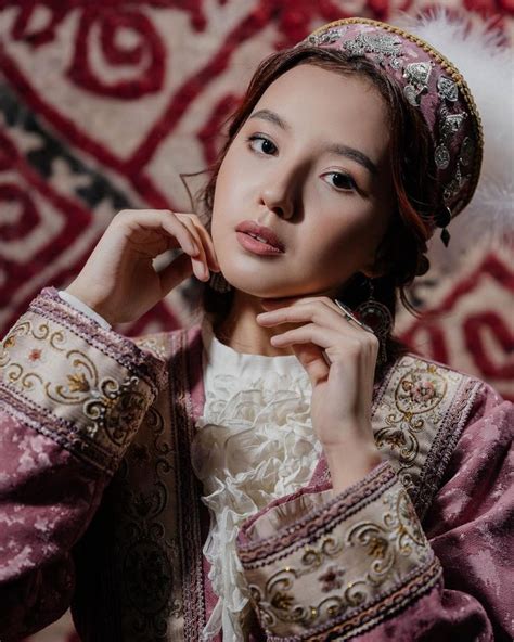 Qazaq | Kazakhstan 🇰🇿 | National clothes, Kazakh, Folk costume