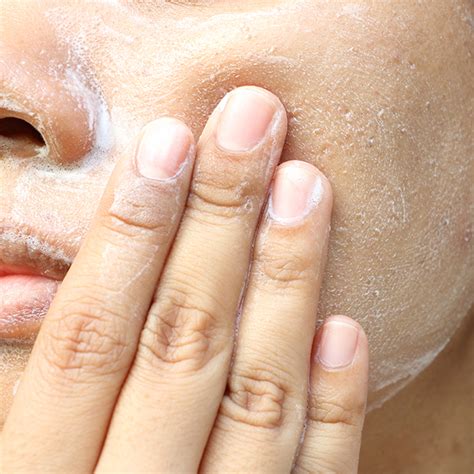 dermatologists explain        skin