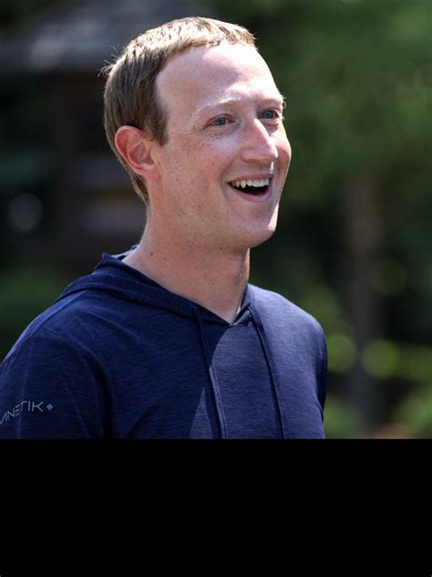 Mark Zuckerberg vs Elon Musk Rivalry Intensifies After META CEO Makes a