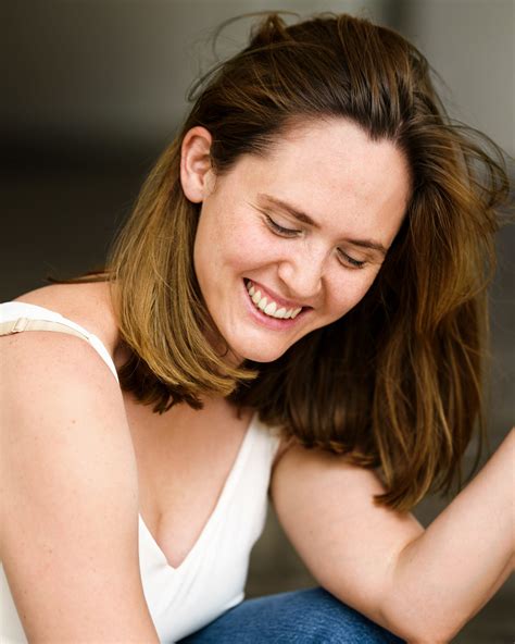 Emily Cox: The Truth Behind The Hype – Experts Weigh In. Image 8
