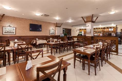 SAMSON HOTEL - Reviews (Peterhof, Russia)