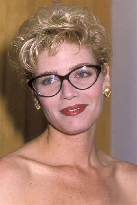 Kelly McGillis // December 1988 | Kelly mcgillis, Celebrity beauty ...