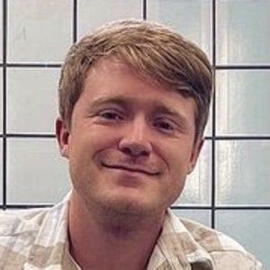captain capi - Age, Family, Bio | Famous Birthdays