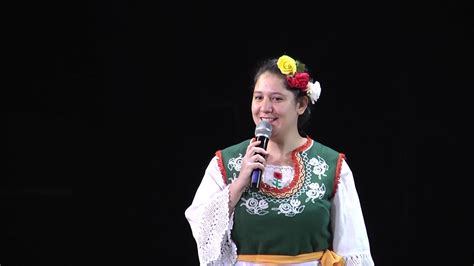 Коледен Концерт на детско-юношески фолклорен ансамбъл "Изворче" към НДД ...