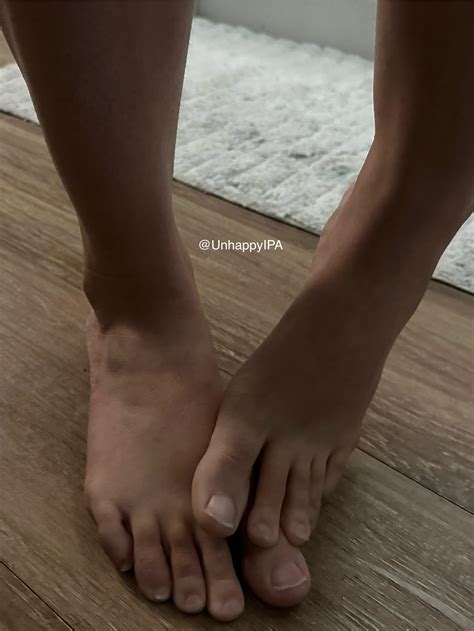 nopolishtoes