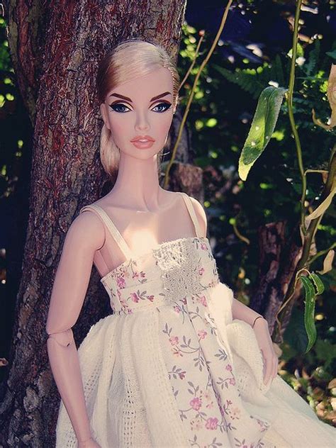 Pin on Fashion Royalty Dolls FR 16