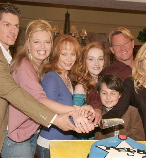 The ‘Reba’ Cast Had a Mini Reunion at Reba McEntire’s Concert